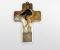 Une croix chrétienne à suspendre bien en vue