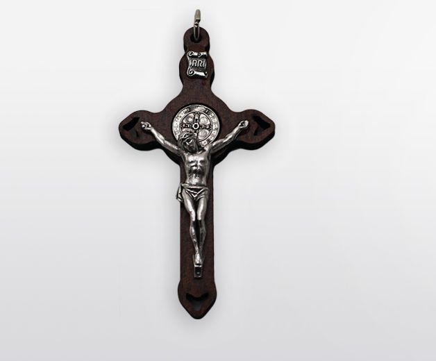 Petite croix de Saint Benoit 60mm en bois